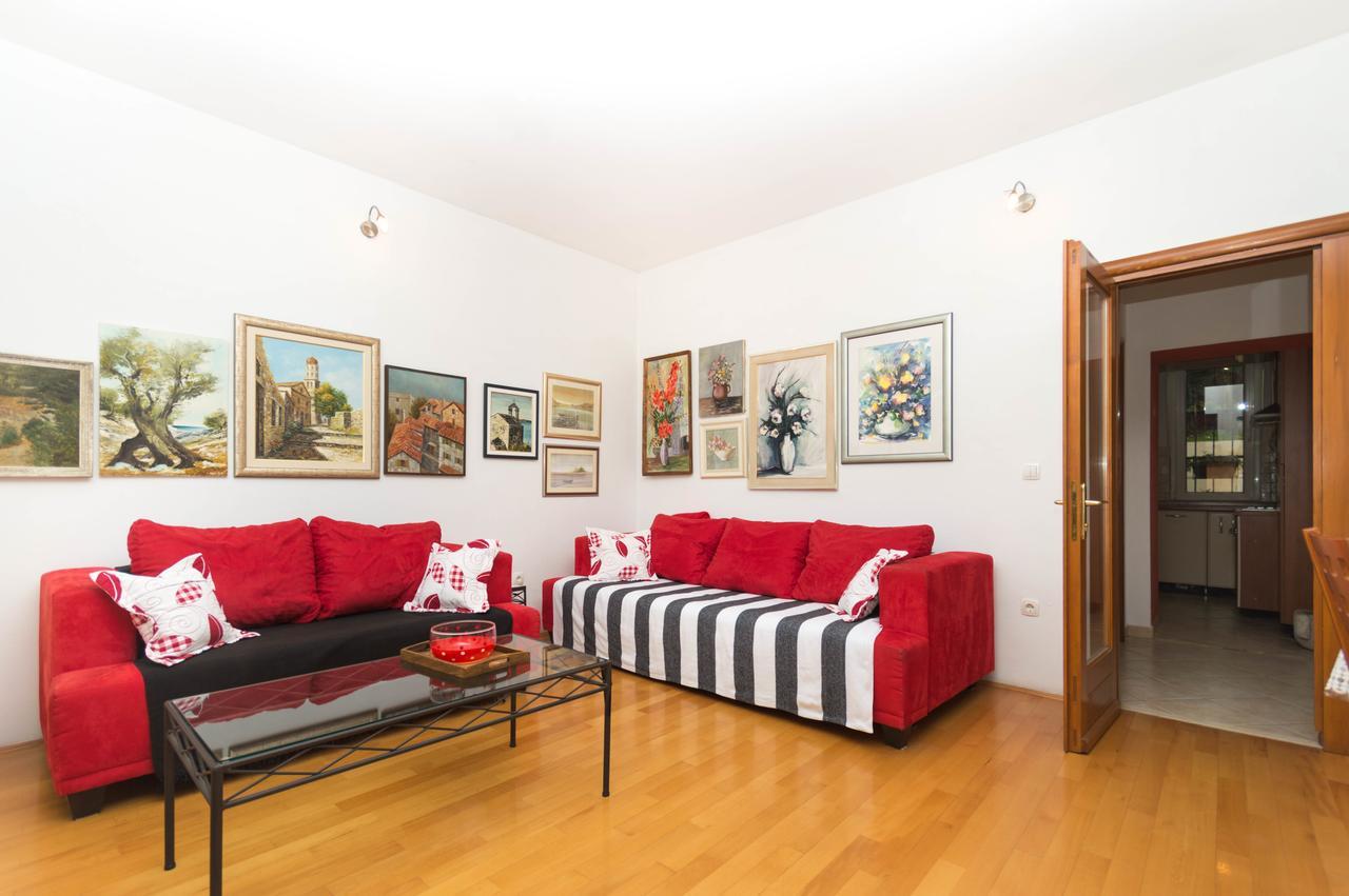 Apartment Leo Split Bagian luar foto